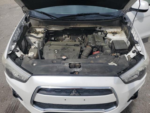 Photo 11 VIN: 4A4AR3AU6DE007601 - MITSUBISHI OUTLANDER 