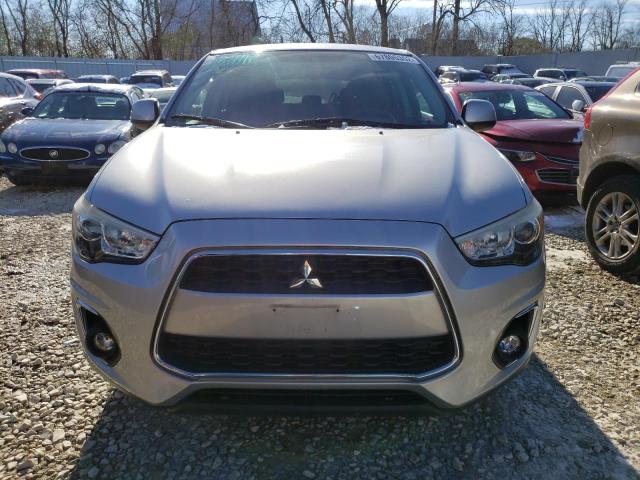 Photo 4 VIN: 4A4AR3AU6DE021546 - MITSUBISHI OUTLANDER 