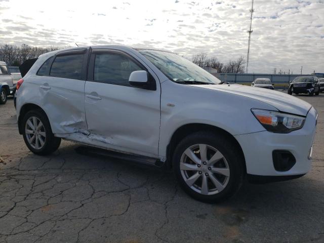 Photo 3 VIN: 4A4AR3AU6EE005283 - MITSUBISHI OUTLANDER 