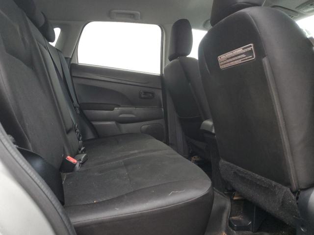 Photo 10 VIN: 4A4AR3AU6FE024210 - MITSUBISHI OUTLANDER 