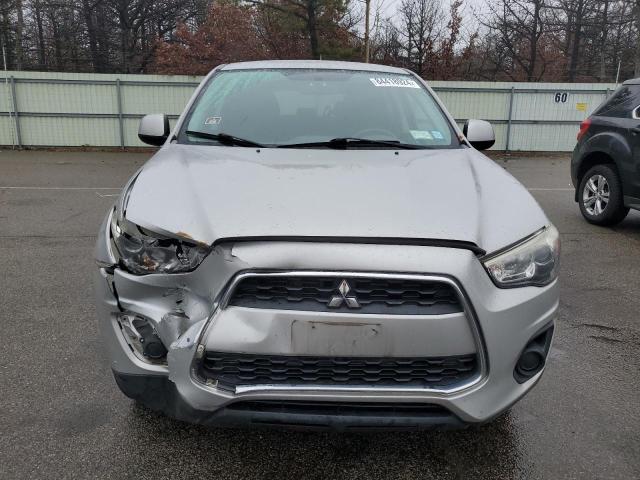 Photo 4 VIN: 4A4AR3AU6FE024210 - MITSUBISHI OUTLANDER 