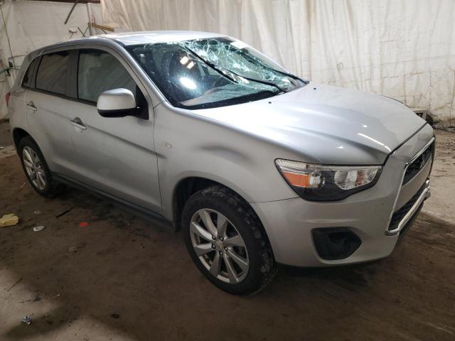 Photo 3 VIN: 4A4AR3AU6FE057336 - MITSUBISHI OUTLANDER 