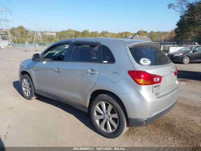 Photo 2 VIN: 4A4AR3AU7FE002314 - MITSUBISHI OUTLANDER SPORT 