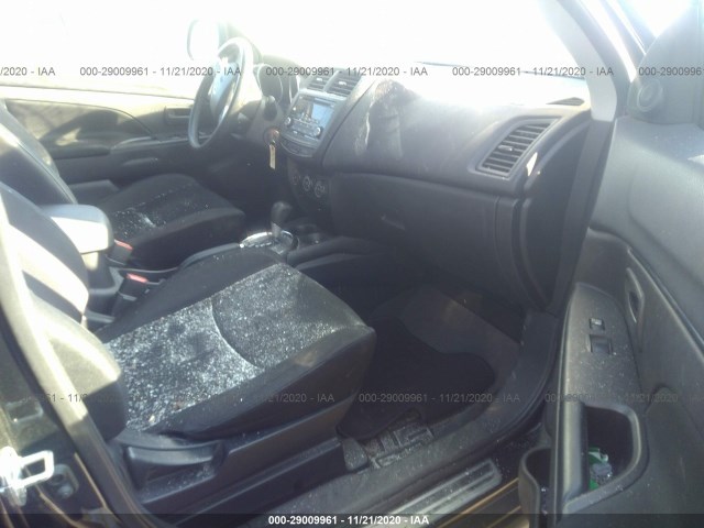 Photo 4 VIN: 4A4AR3AU7FE007948 - MITSUBISHI OUTLANDER 