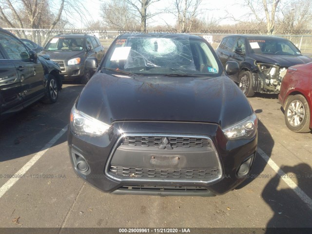 Photo 5 VIN: 4A4AR3AU7FE007948 - MITSUBISHI OUTLANDER 