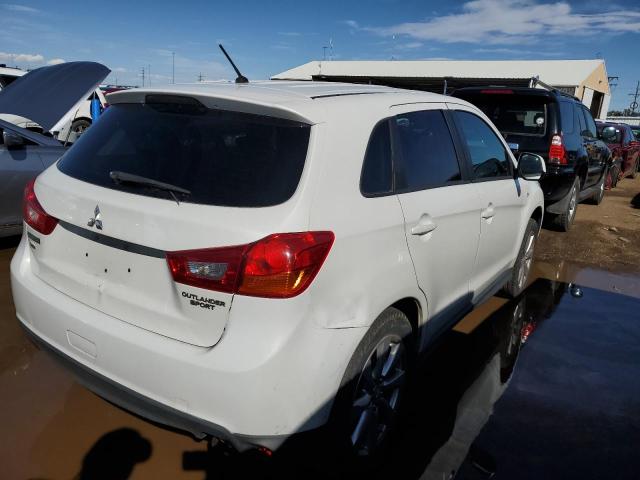 Photo 2 VIN: 4A4AR3AU7FE022675 - MITSUBISHI OUTLANDER 