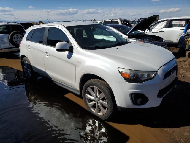 Photo 3 VIN: 4A4AR3AU7FE022675 - MITSUBISHI OUTLANDER 