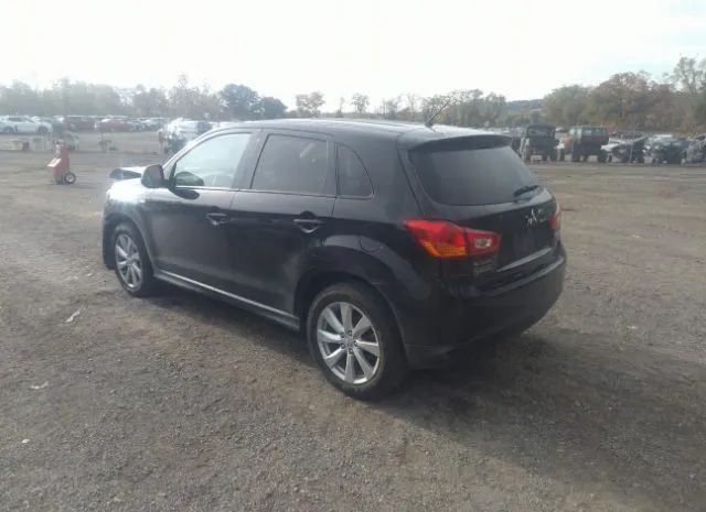 Photo 2 VIN: 4A4AR3AU8EE013742 - MITSUBISHI OUTLANDER 