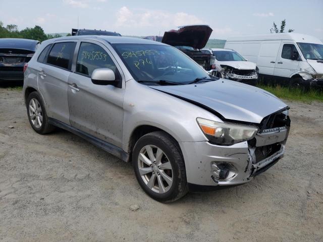 Photo 3 VIN: 4A4AR3AU8EE016947 - MITSUBISHI OUTLANDER 