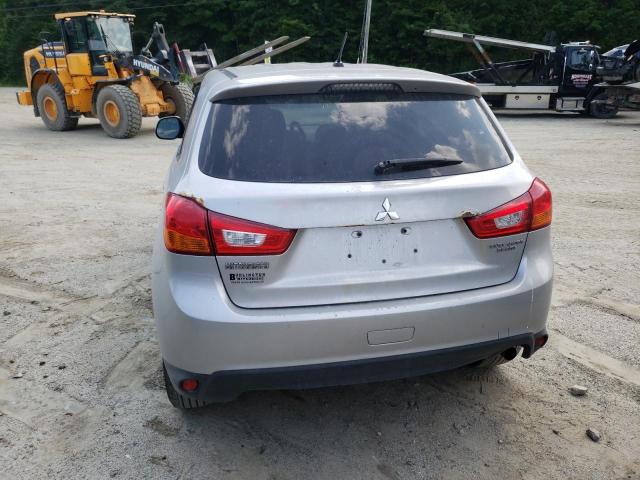 Photo 5 VIN: 4A4AR3AU8EE016947 - MITSUBISHI OUTLANDER 