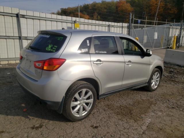 Photo 2 VIN: 4A4AR3AU8FE009384 - MITSUBISHI OUTLANDER 