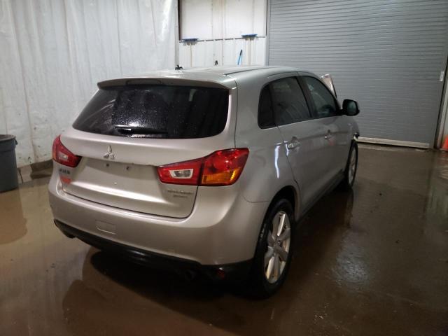 Photo 2 VIN: 4A4AR3AU9DE021234 - MITSUBISHI OUTLANDER 