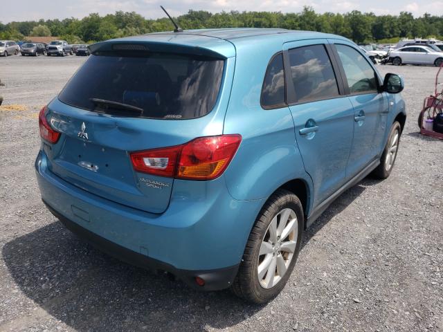 Photo 3 VIN: 4A4AR3AU9EE032090 - MITSUBISHI OUTLANDER 