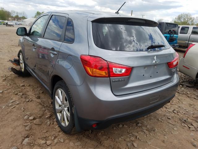 Photo 2 VIN: 4A4AR3AU9FE029630 - MITSUBISHI OUTLANDER 