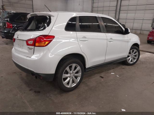 Photo 3 VIN: 4A4AR3AU9FE041132 - MITSUBISHI OUTLANDER SPORT 