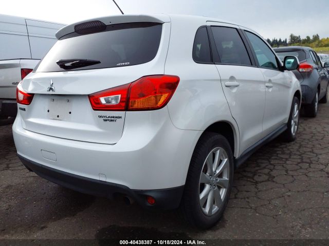 Photo 3 VIN: 4A4AR3AUXFE044461 - MITSUBISHI OUTLANDER SPORT 