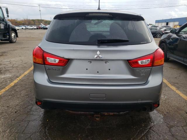 Photo 5 VIN: 4A4AR3AW0FE047340 - MITSUBISHI OUTLANDER 