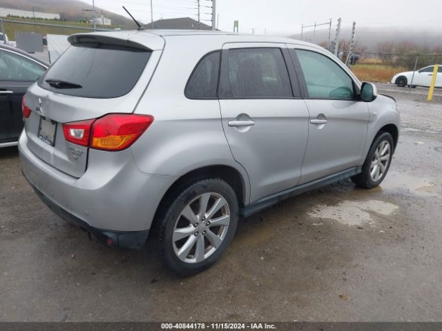 Photo 3 VIN: 4A4AR3AW0FE049590 - MITSUBISHI OUTLANDER SPORT 