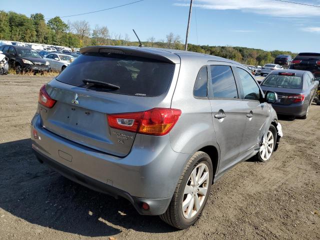 Photo 2 VIN: 4A4AR3AW2FE061434 - MITSUBISHI OUTLANDER 