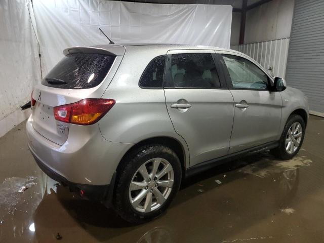 Photo 2 VIN: 4A4AR3AW8FE030186 - MITSUBISHI OUTLANDER 