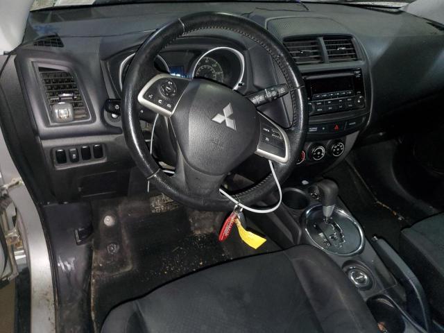 Photo 7 VIN: 4A4AR3AW8FE030186 - MITSUBISHI OUTLANDER 