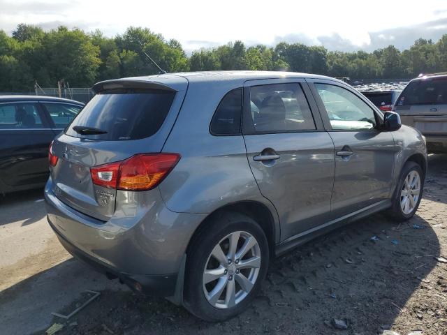 Photo 2 VIN: 4A4AR3AW9FE034232 - MITSUBISHI OUTLANDER 