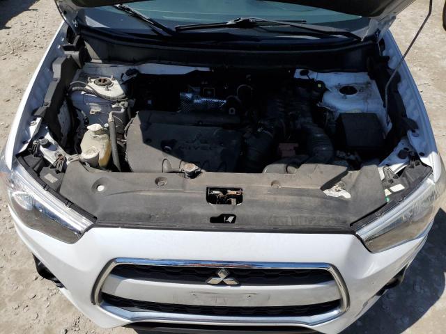 Photo 11 VIN: 4A4AR4AU0FE011457 - MITSUBISHI OUTLANDER 