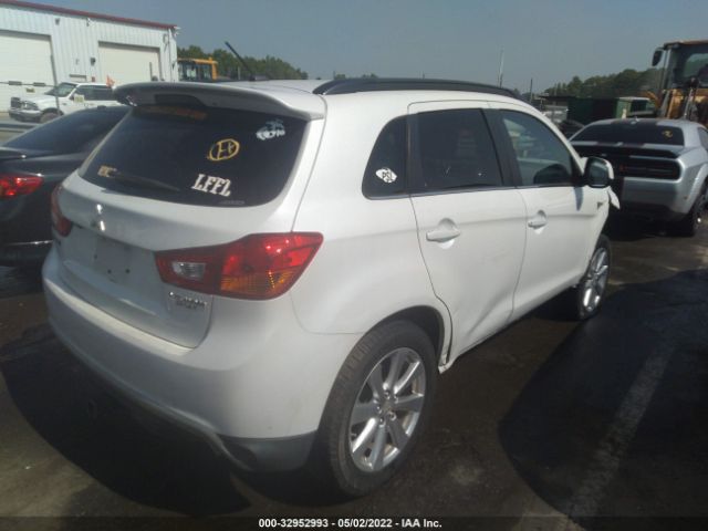 Photo 3 VIN: 4A4AR4AU0FE029957 - MITSUBISHI OUTLANDER SPORT 