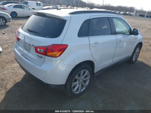 Photo 3 VIN: 4A4AR4AU0FE041770 - MITSUBISHI OUTLANDER SPORT 