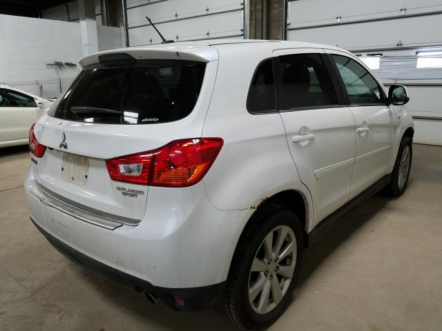 Photo 3 VIN: 4A4AR4AU2EE029876 - MITSUBISHI OUTLANDER 