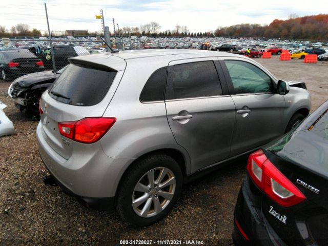 Photo 3 VIN: 4A4AR4AU3EE027196 - MITSUBISHI OUTLANDER SPORT 