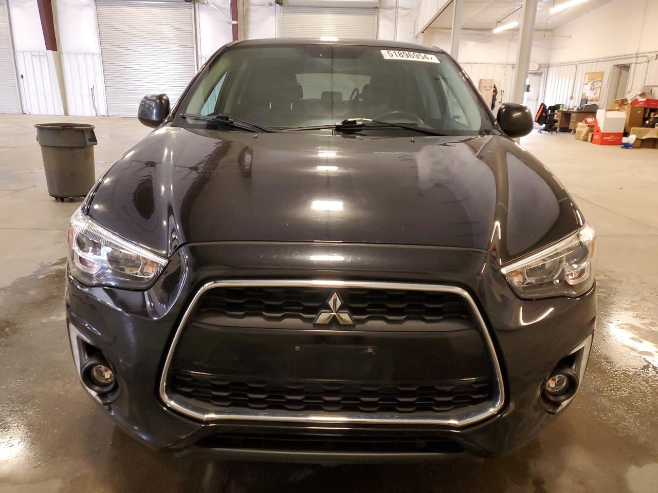 Photo 4 VIN: 4A4AR4AU3FE006432 - MITSUBISHI OUTLANDER 