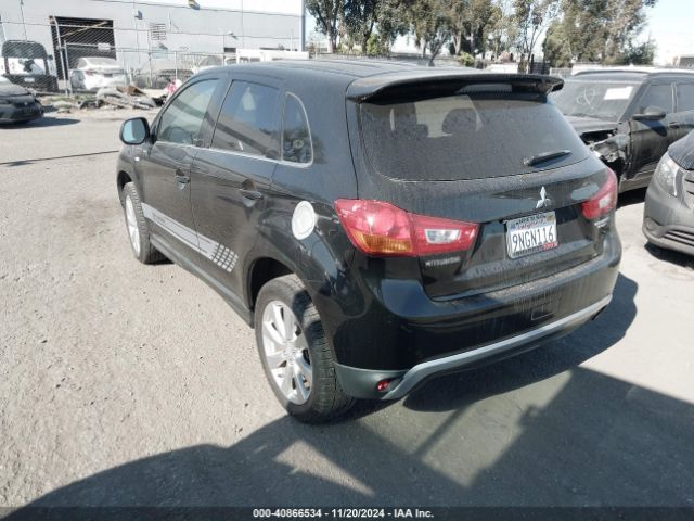 Photo 2 VIN: 4A4AR4AU4FE055980 - MITSUBISHI OUTLANDER SPORT 