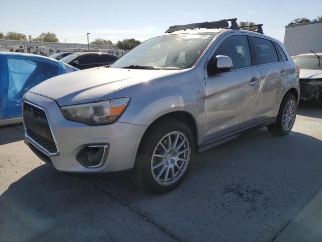 Photo 0 VIN: 4A4AR4AU5DE001018 - MITSUBISHI OUTLANDER 