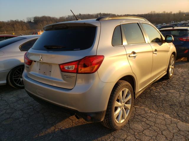 Photo 3 VIN: 4A4AR4AU5DE009538 - MITSUBISHI OUTLANDER 