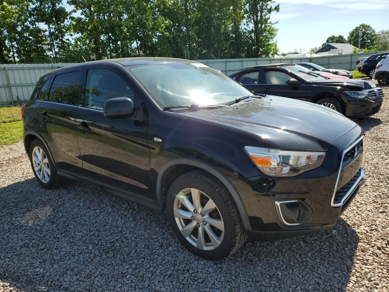 Photo 3 VIN: 4A4AR4AU5EE003112 - MITSUBISHI OUTLANDER 