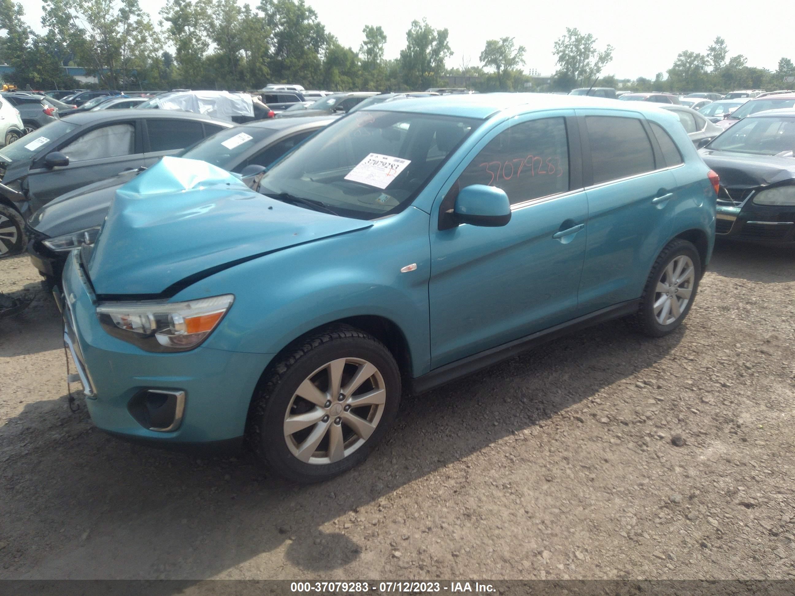 Photo 1 VIN: 4A4AR4AU5EE011968 - MITSUBISHI OUTLANDER 