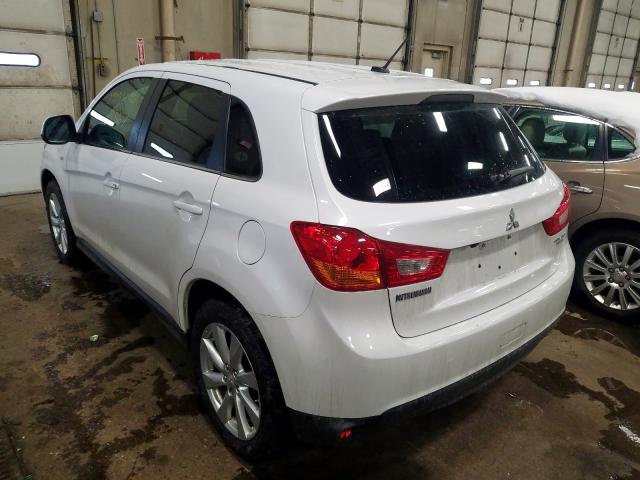 Photo 2 VIN: 4A4AR4AU5EE032903 - MITSUBISHI OUTLANDER 