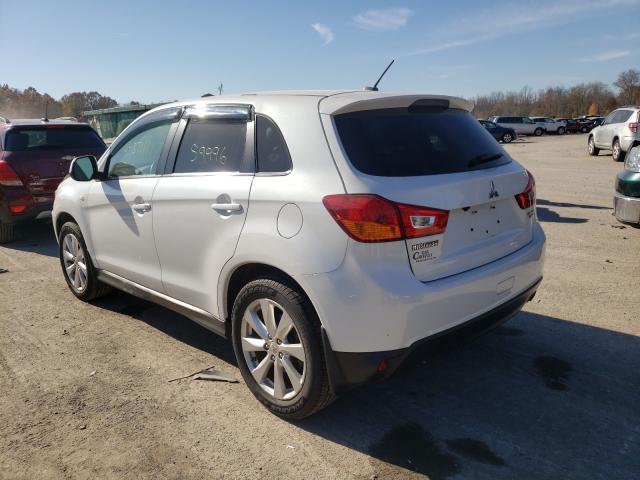 Photo 2 VIN: 4A4AR4AU6FE013763 - MITSUBISHI OUTLANDER 