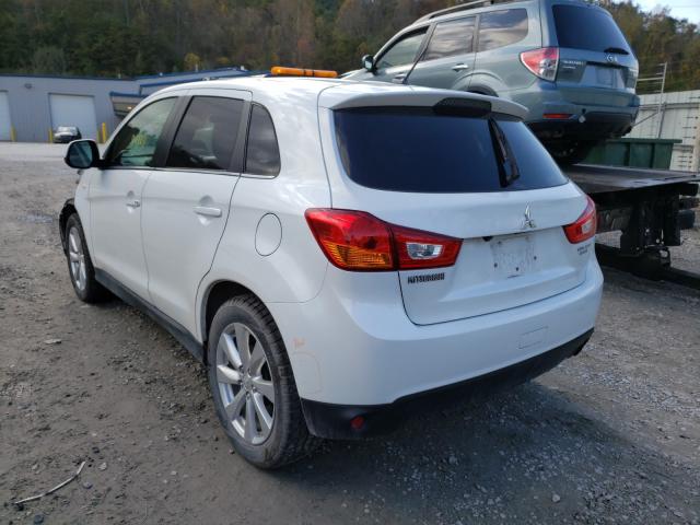 Photo 2 VIN: 4A4AR4AU6FE020194 - MITSUBISHI OUTLANDER 