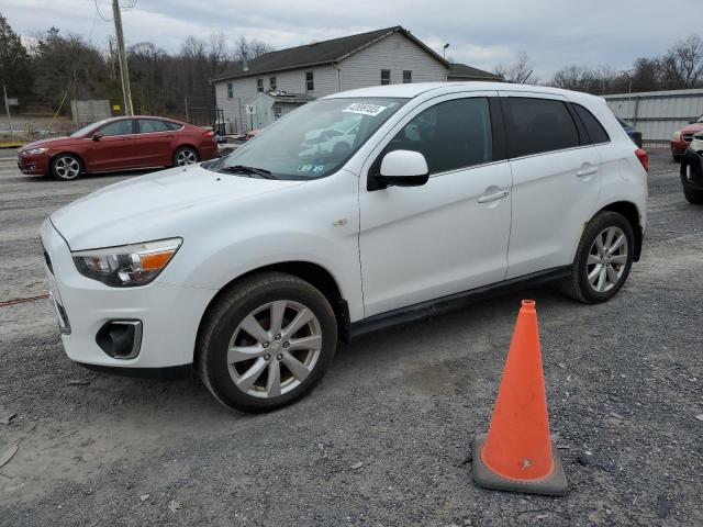 Photo 0 VIN: 4A4AR4AU9DE015178 - MITSUBISHI OUTLANDER 