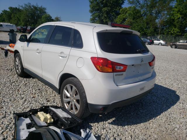 Photo 2 VIN: 4A4AR4AU9FE034266 - MITSUBISHI OUTLANDER 