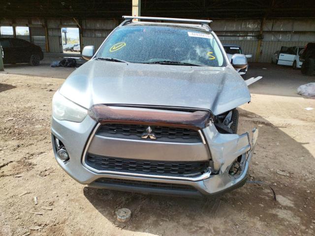 Photo 4 VIN: 4A4AR4AUXDE005033 - MITSUBISHI OUTLANDER 