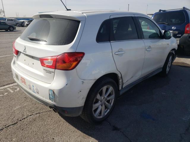 Photo 3 VIN: 4A4AR4AUXEE031309 - MITSUBISHI OUTLANDER 