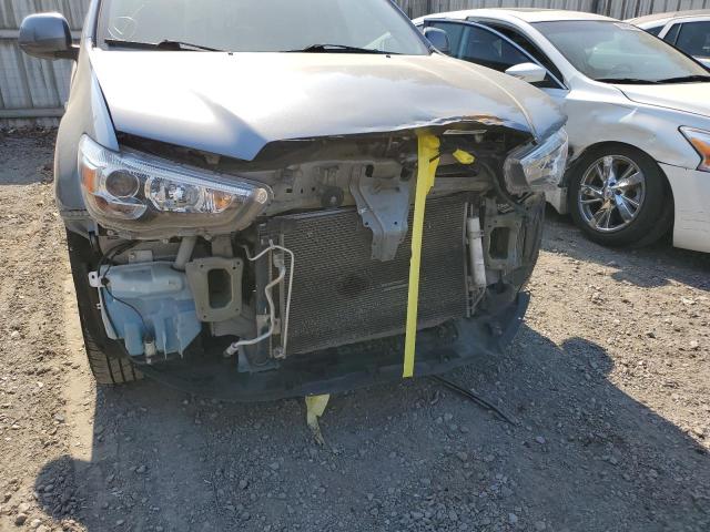 Photo 8 VIN: 4A4AR4AUXFE007738 - MITSUBISHI OUTLANDER 