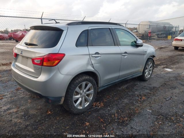 Photo 3 VIN: 4A4AR4AW6FE044190 - MITSUBISHI OUTLANDER SPORT 