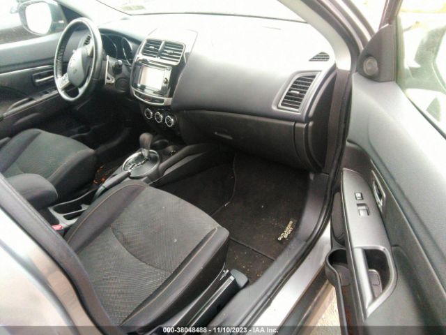 Photo 4 VIN: 4A4AR4AWXFE040319 - MITSUBISHI OUTLANDER SPORT 