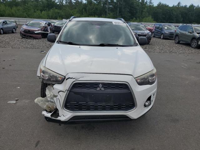 Photo 4 VIN: 4A4AR5AU1DE021661 - MITSUBISHI OUTLANDER 