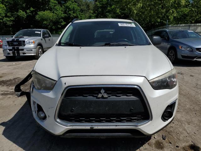 Photo 4 VIN: 4A4AR5AU6DE023308 - MITSUBISHI OUTLANDER 