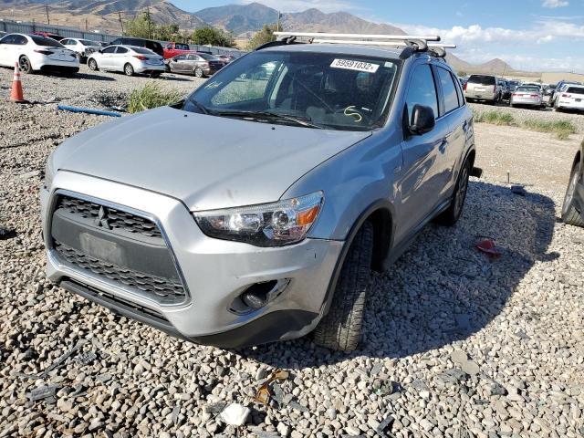 Photo 1 VIN: 4A4AR5AUXDE024428 - MITSUBISHI OUTLANDER 